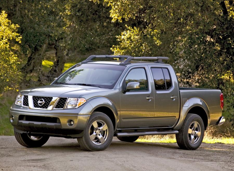  Nissan Frontier Crew Cab 2005 года  (фото 2 из 13)